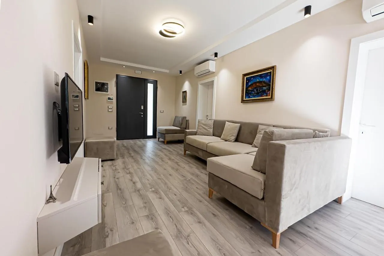 Nicolaus Hidden Gem Villa Shkodër
