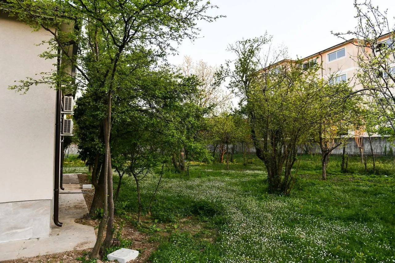 Nicolaus Hidden Gem Villa Shkodër 0*,  Albanië