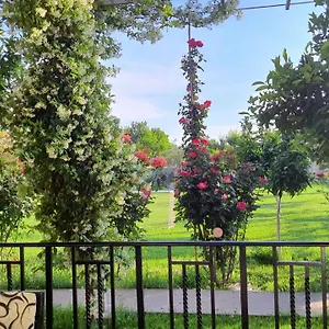 Landhuis With Private Garden, Shkodër